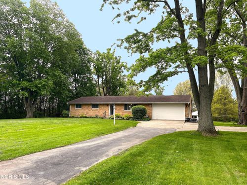 9749 Monclova Road, Monclova, OH, 43542 | Card Image