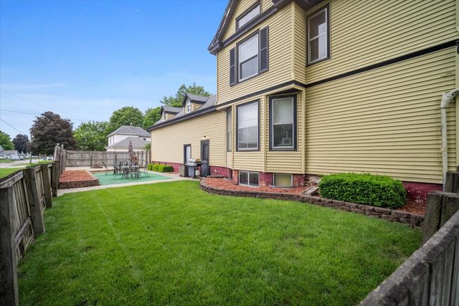 219 W Bennett St, House other with 4 bedrooms, 3 bathrooms and 2 parking in Pontiac IL | Image 24