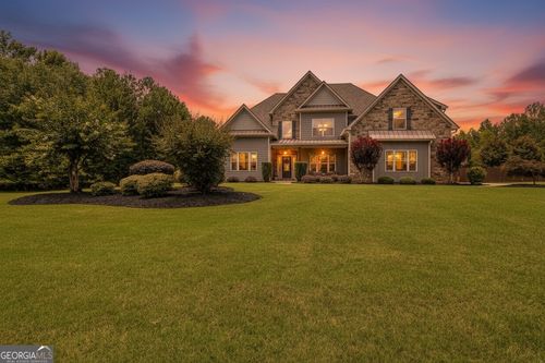 135 Magnolia Place Dr, Senoia, GA, 30276-3068 | Card Image