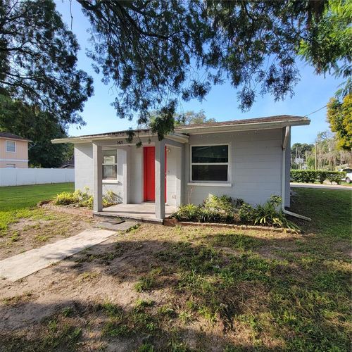 1421 E Annie St, TAMPA, FL, 33612-8256 | Card Image