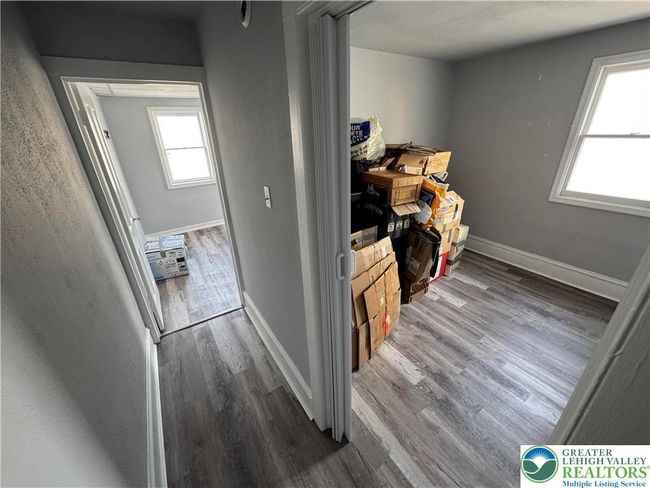 321 W Broad St, Condo with 0 bedrooms, 0 bathrooms and null parking in Tamaqua PA | Image 32