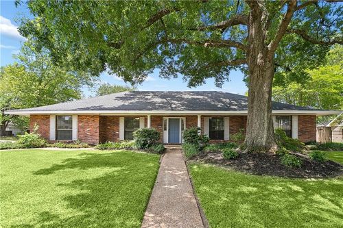 606 Rue Chalet, Hammond, LA, 70403-3616 | Card Image