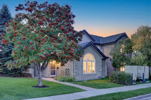 3221 2 St Nw, Calgary, AB, T2M2X3 | Card Image