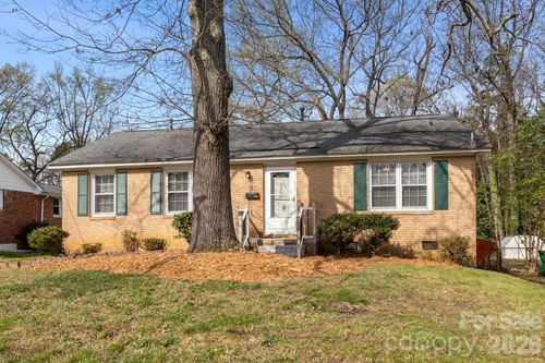 3200 Markland Dr, Charlotte, NC, 28208-5933 | Card Image