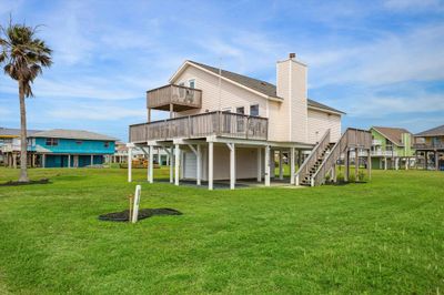 This is a fantastic location, perfect for a weekend retreat. Make memories with the family and friends at Terramar Beach in this cottage just steps away from the beach. | Image 2