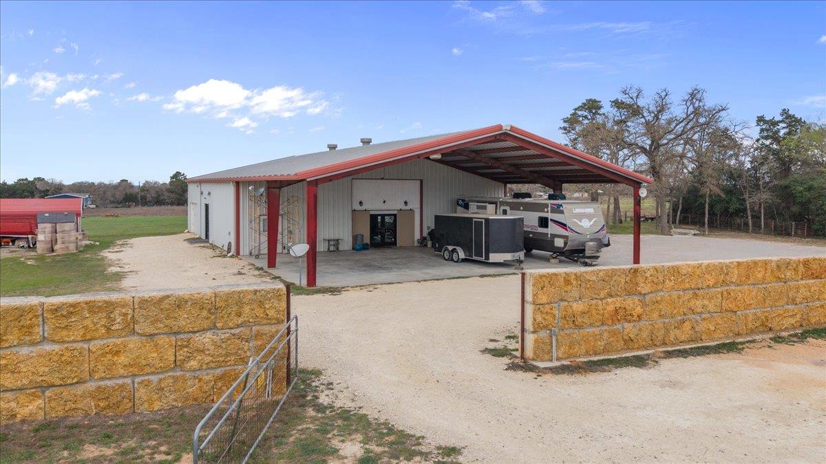 Residential in McDade 3