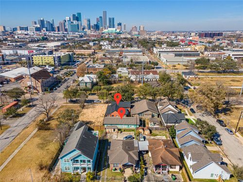 4-307 York Street, Houston, TX, 77003 | Card Image