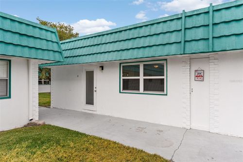 apt-52-205 Kings Blvd, SUN CITY CENTER, FL, 33573-6015 | Card Image