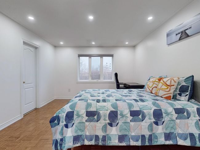 321 Bussel Cres, House attached with 3 bedrooms, 3 bathrooms and 2 parking in Milton ON | Image 22