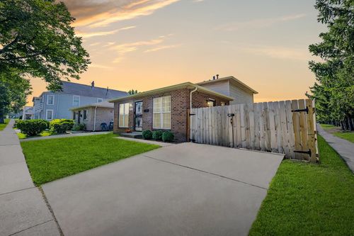 7747 W 62nd St, Summit, IL, 60501-1601 | Card Image