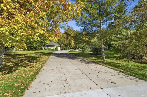 2700 W State Road 14, Columbia City, IN, 46725 | Card Image