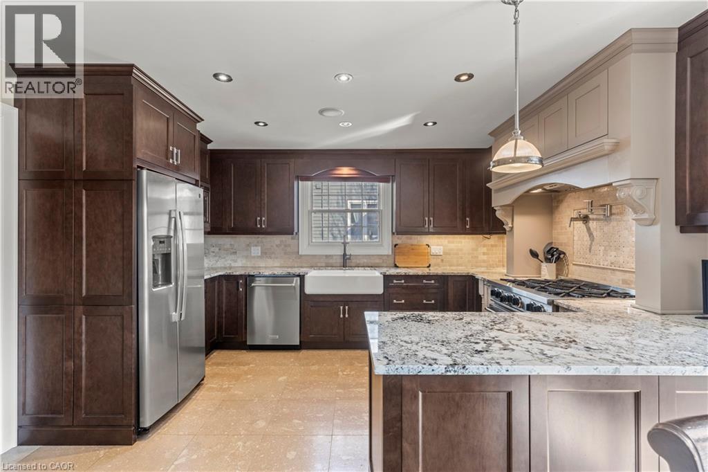 Residential in Welland 5