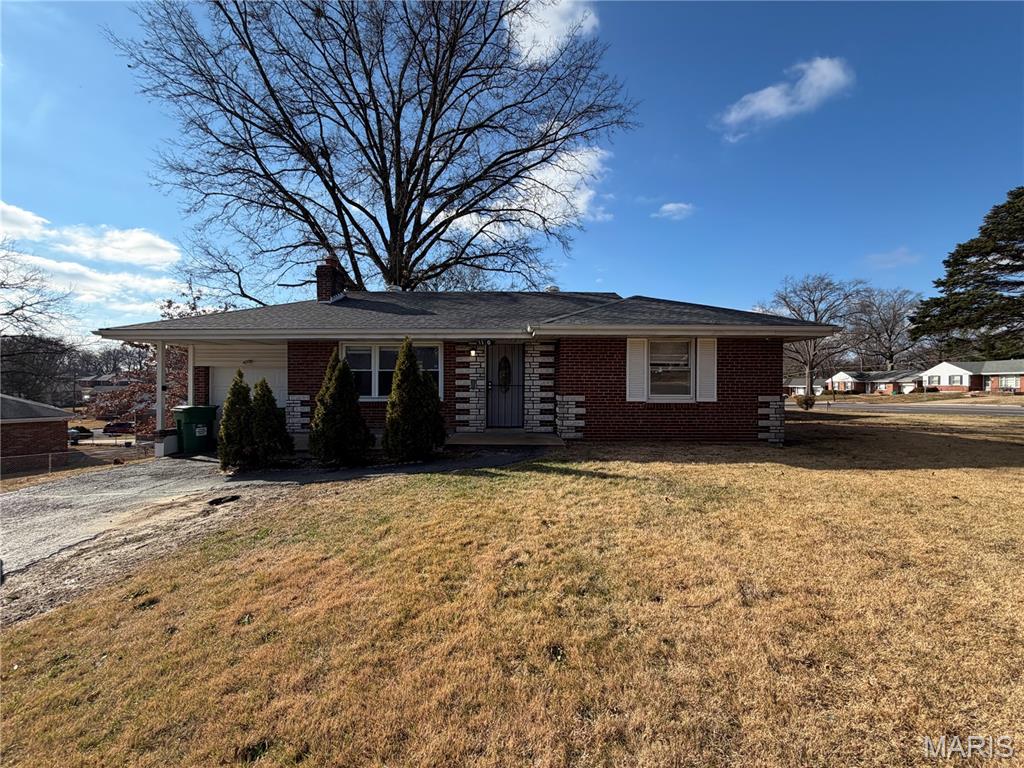 Residential in Jennings