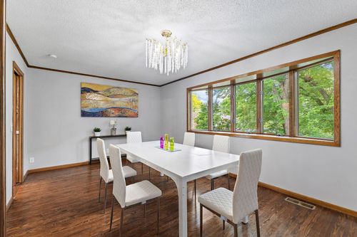 708 Brigadoon Cir, Shoreview, MN, 55126-3101 | Card Image