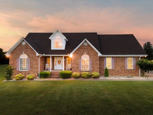 1642 Caughran Rd, Lewisburg, TN, 37091-3573 | Card Image