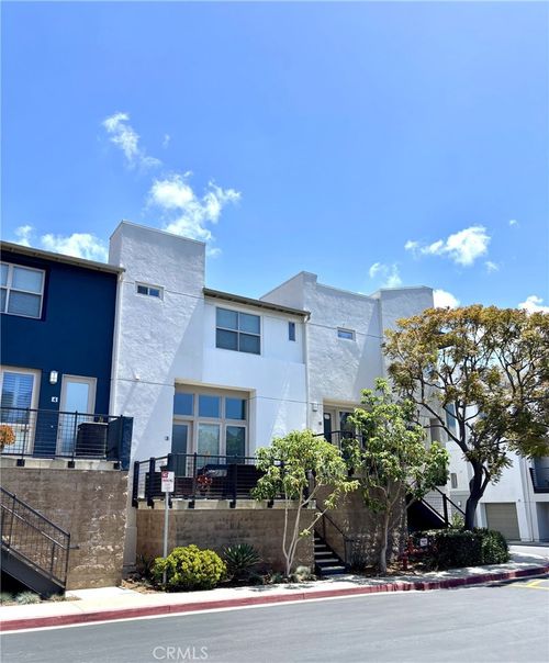 3-5404 W 149th Pl, Hawthorne, CA, 90250-9449 | Card Image