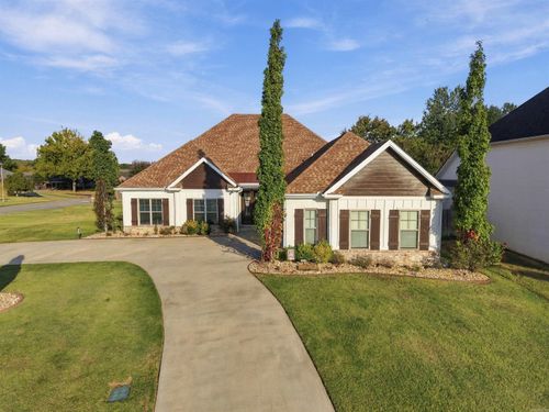 1690 Poteete Dr, Conway, AR, 72034-3537 | Card Image