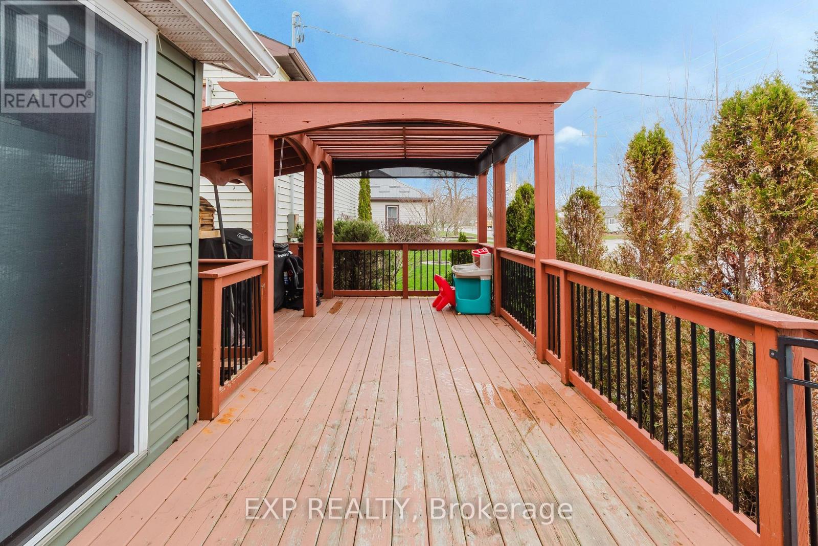 Residential in Goderich (Goderich (Town)) 5