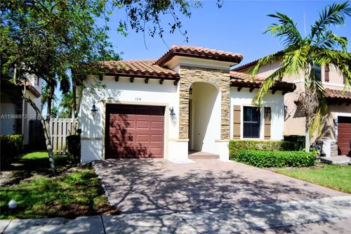 164 Ne 23rd Ter, Homestead, FL, 33033-6218 | Card Image