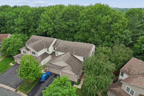 8011 Everest Ln N, Maple Grove, MN, 55311-1882 | Card Image