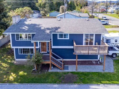 1507 S B St, Port Angeles, WA, 98363-7439 | Card Image
