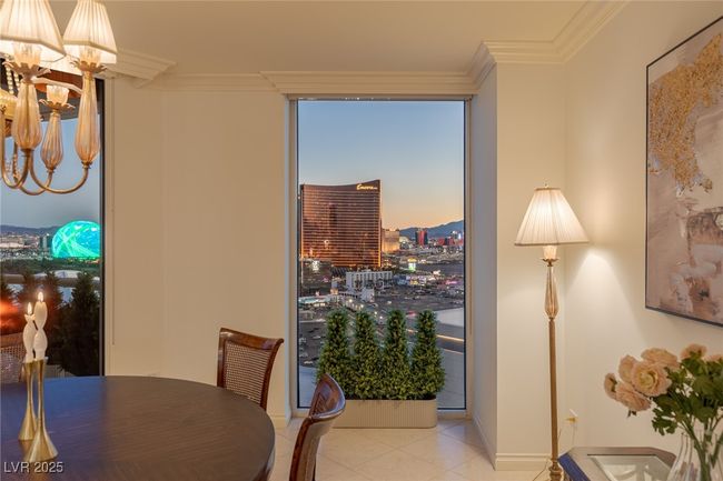 UNIT-2502 - 2877 Paradise Rd, Home with 3 bedrooms, 3 bathrooms and 1 parking in Las Vegas NV | Image 92