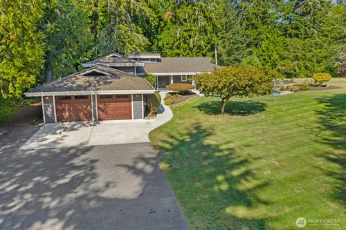 27605 Se Issaquah Fall City Rd, Fall City, WA, 98024-7013 | Card Image