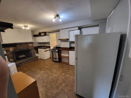 1 Doe Ln, S Setauket, NY, 11720-1307 | Card Image