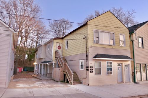 13221 Western Ave, Blue Island, IL, 60406-2368 | Card Image