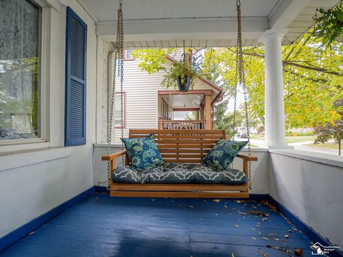 524 Arbor Ave, Monroe, MI, 48162-2912 | Card Image