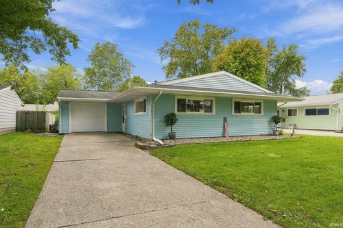 3526 Owaissa Way, Fort Wayne, IN, 46809-1255 | Card Image