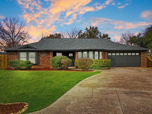 8955 Tamiami Court, North Richland Hills, TX, 76182 | Card Image