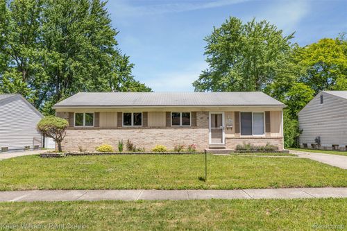 39240 Nottingham St, Westland, MI, 48186-3730 | Card Image