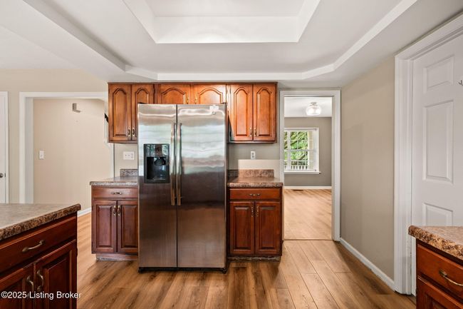 10707 Hickory Cove Ct, House other with 3 bedrooms, 4 bathrooms and null parking in Louisville KY | Image 14