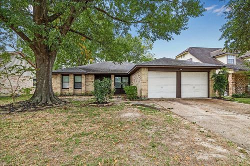 7306 Lonesome Woods Trl, Humble, TX, 77346-3108 | Card Image