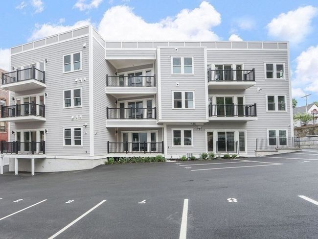 15 - 21 Glen Rd, Condo with 2 bedrooms, 2 bathrooms and 2 parking in Boston MA | Image 13