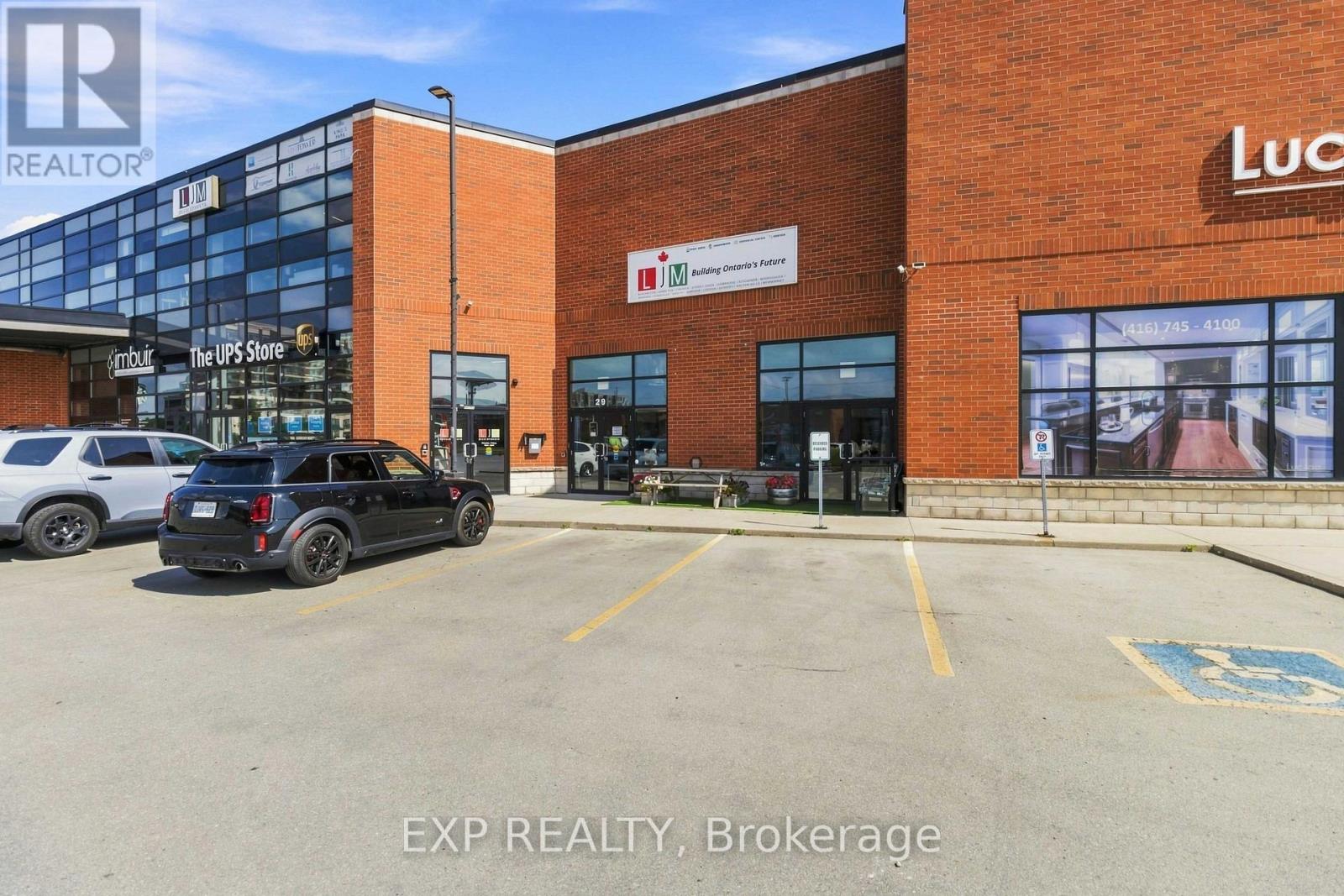 Commercial Lease in Burlington (Uptown) 3