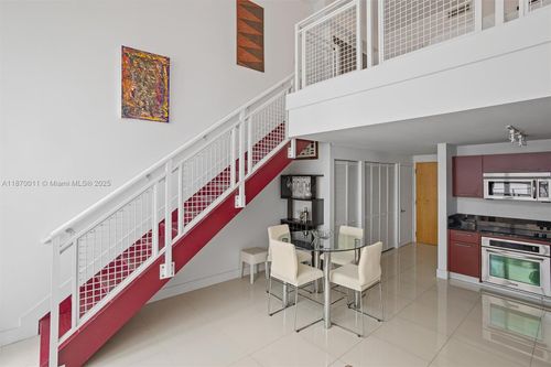 apt-626-253 Ne 2nd St, Miami, FL, 33132-2289 | Card Image