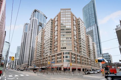 1114-711 Bay St, Toronto, ON, M5G2J8 | Card Image