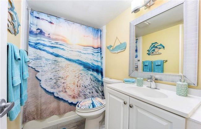 APT-205 - 10310 S Ocean Dr, Condo with 2 bedrooms, 2 bathrooms and null parking in Jensen Beach FL | Image 17