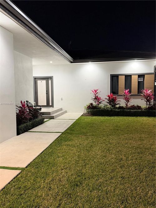 0-14150 Jefferson St, Miami, FL, 33176-6320 | Card Image