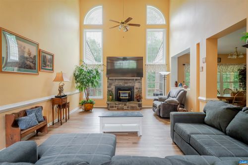 94 May Ln, LOUISA, VA, 23093-5938 | Card Image