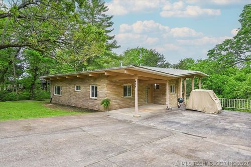 494 Cedar Boulevard, Locust Grove, OK, 74352 | Card Image