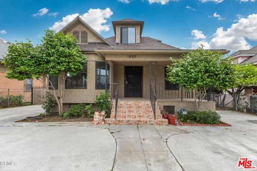 1492 W 28th St, Los Angeles, CA, 90007 | Card Image