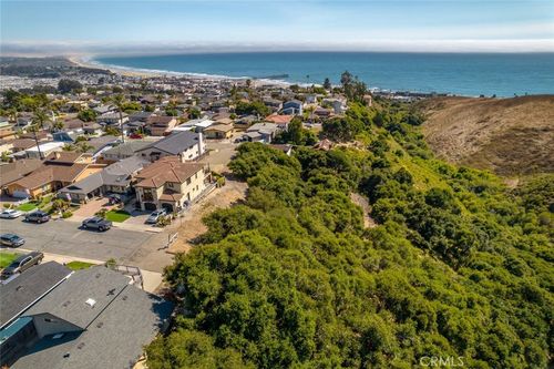 991 Visalia St, Pismo Beach, CA, 93449 | Card Image