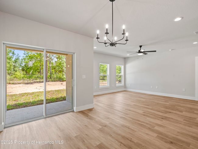 14353 Chimney Swift Rd, House other with 4 bedrooms, 2 bathrooms and null parking in WEEKI WACHEE FL | Image 7