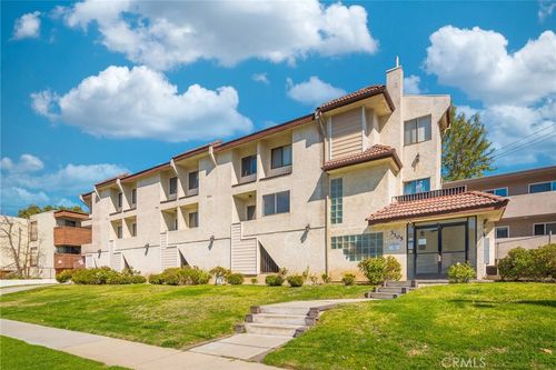 apt-3-3105 Montrose Ave, La Crescenta, CA, 91214-3695 | Card Image