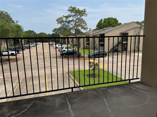 APT-106 - 3300 Pebblebrook Dr, Townhouse with 2 bedrooms, 2 bathrooms and null parking in Seabrook TX | Image 6