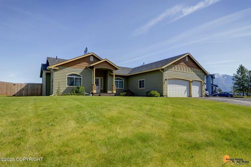 423 S Conestoga Loop, Palmer, AK, 99645-9545 | Card Image