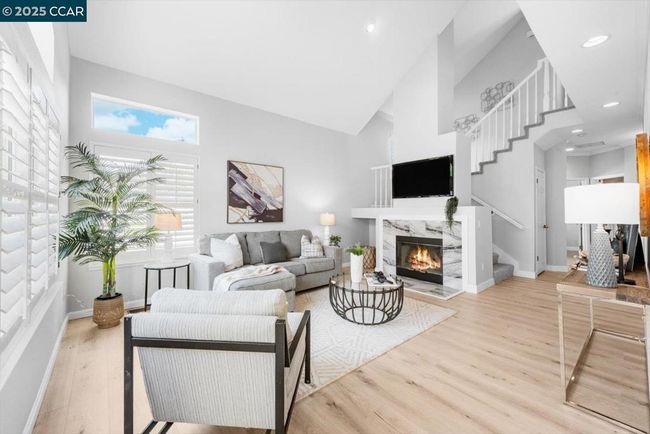 1359 Shell Ln, Townhouse with 3 bedrooms, 3 bathrooms and 2 parking in Clayton CA | Image 7